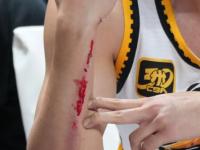 IM电竞下载-上海绿地极限逆转，客场-击败辽足