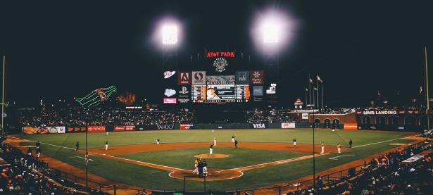 IM英雄联盟竞猜-绿茵场与乒乓台的双重奏，英格兰碾压法国，奥恰洛夫刷新不朽纪录