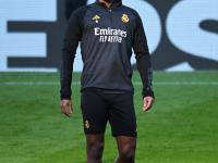 IM竞技-包含皇家马德里球员因伤无法参加欧冠的词条