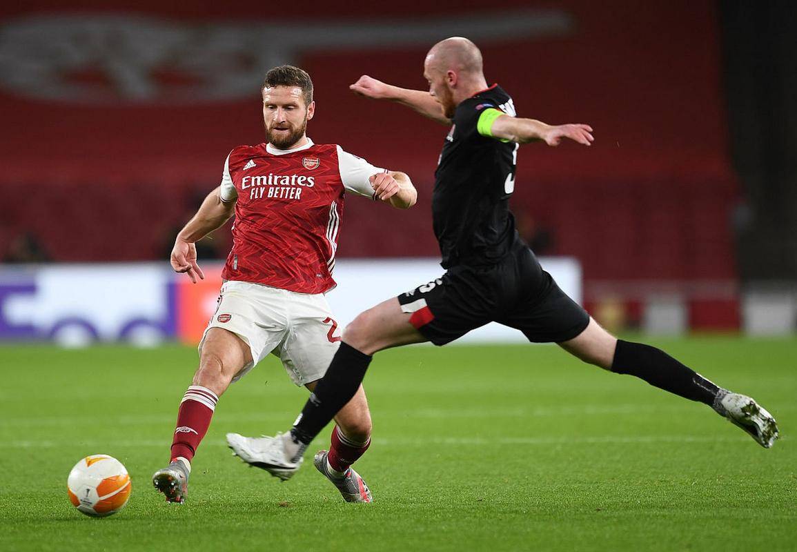 客场惨败莱万特,保级形势更加严峻 客场惨败莱万特,保级形势更加严峻