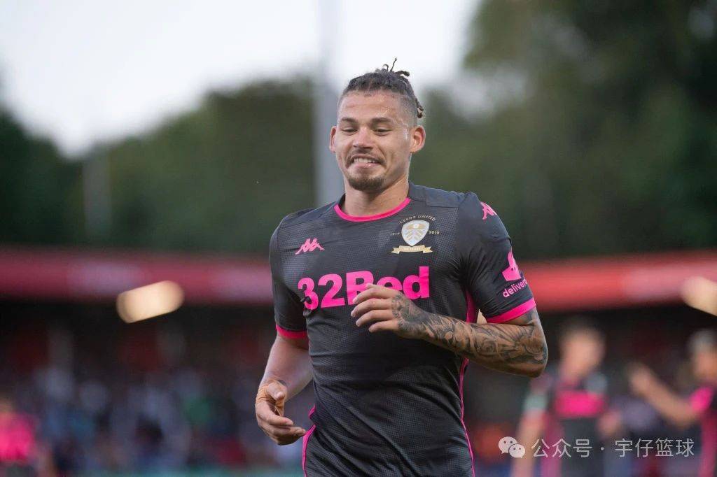 利兹联客场击败诺里奇,实现逆转 利兹联客场击败诺里奇,实现逆转