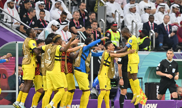 荷兰一球赢球东道主俄罗斯,西班牙不敌挪威遗憾出局的简单介绍 荷兰一球赢球东道主俄罗斯,西班牙不敌挪威遗憾出局的简单介绍