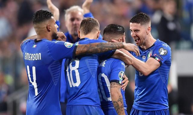 波黑苦战击败希腊,意外晋级八强 波黑苦战击败希腊,意外晋级八强