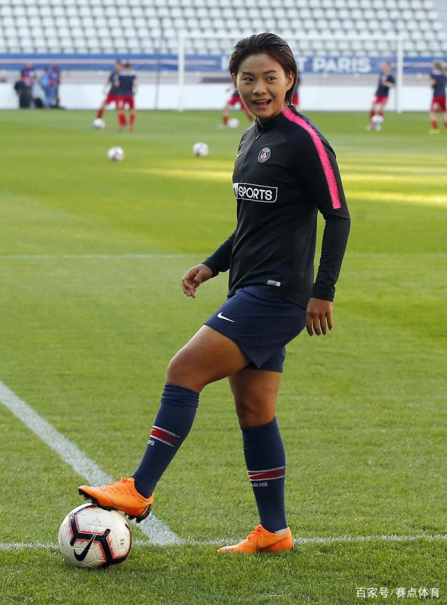 南非足球女队斗志昂扬,晋级八强 南非足球女队斗志昂扬,晋级八强